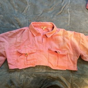 Pink cropped short sleeve top with flare sleeves